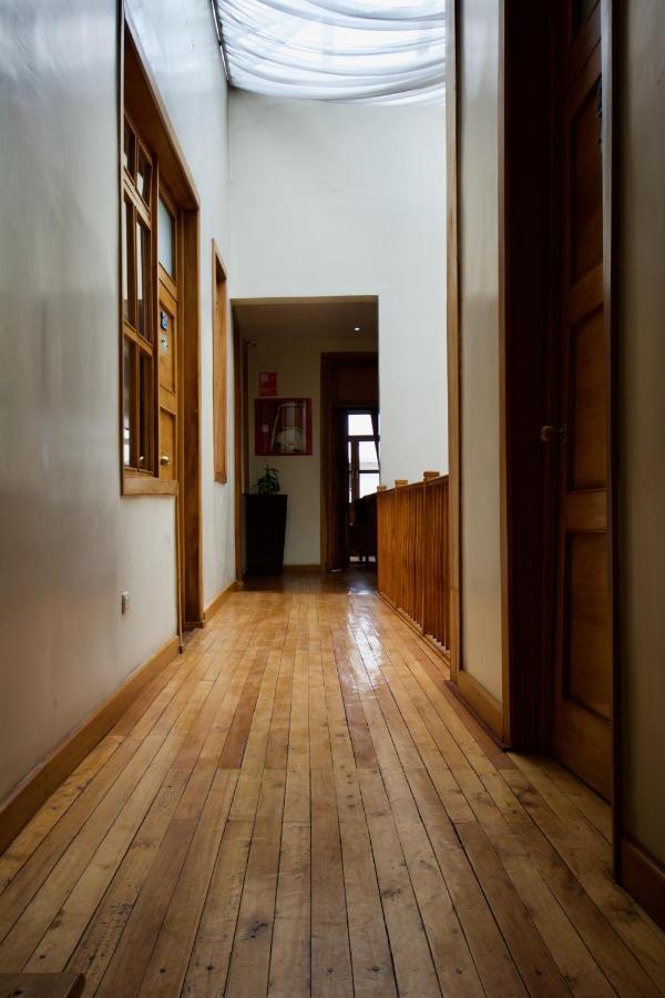 Pepe'S House Cuenca I Hotel & Boutique Hostel Exterior photo